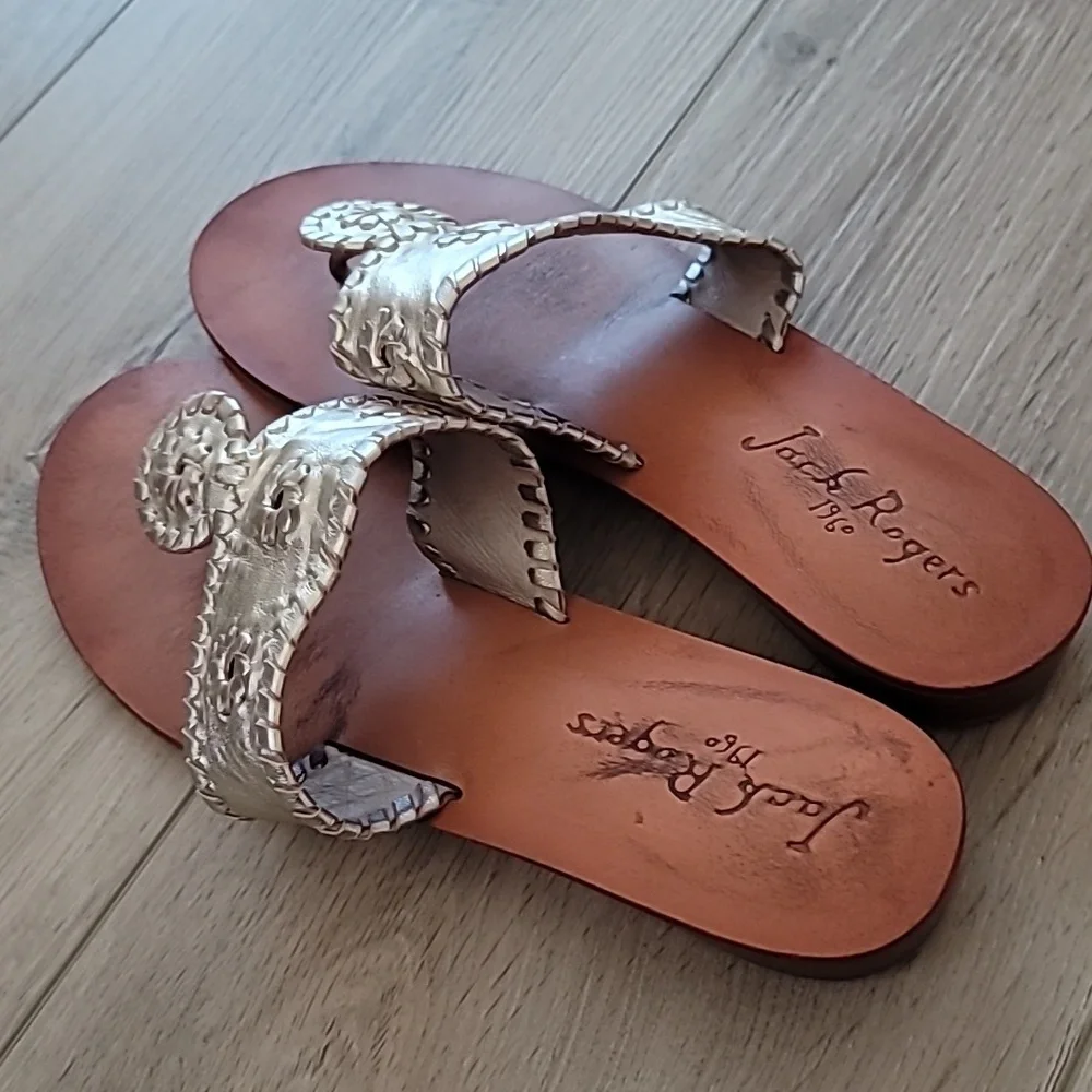 Jack Rogers Wide Feet 1 inch Wedges, Platinum, Size 9.5 - Picture 5 of 10